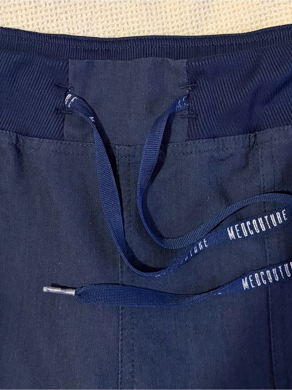 Women’s Medcouture Jogger Style Scrub Pants Navy -Size M